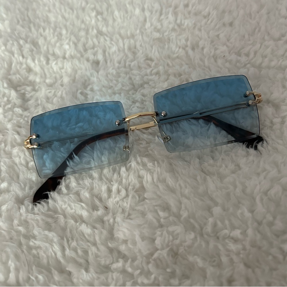 Women’s Rectangle Sunglasses Blue & Gold